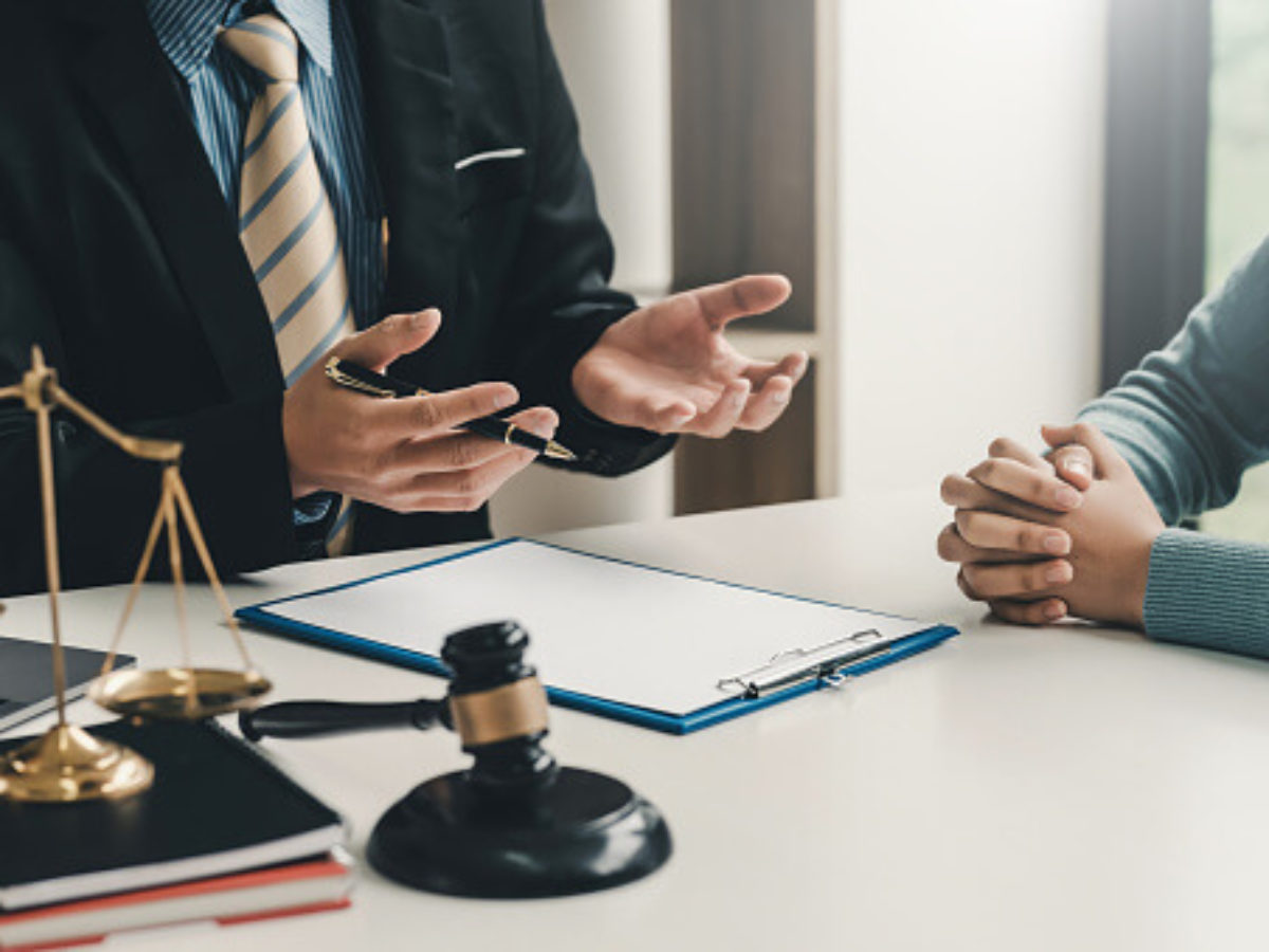 hiring-a-denver-personal-injury-attorney-1200x900